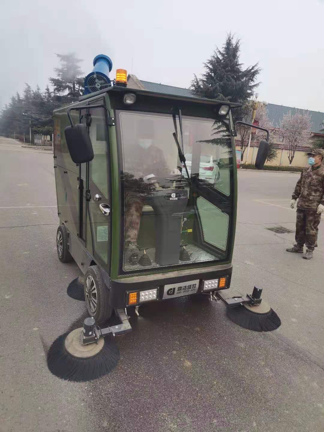 陜西西安，四川綿陽軍隊(duì)交機(jī)DJ2300GYWP掃地機(jī)